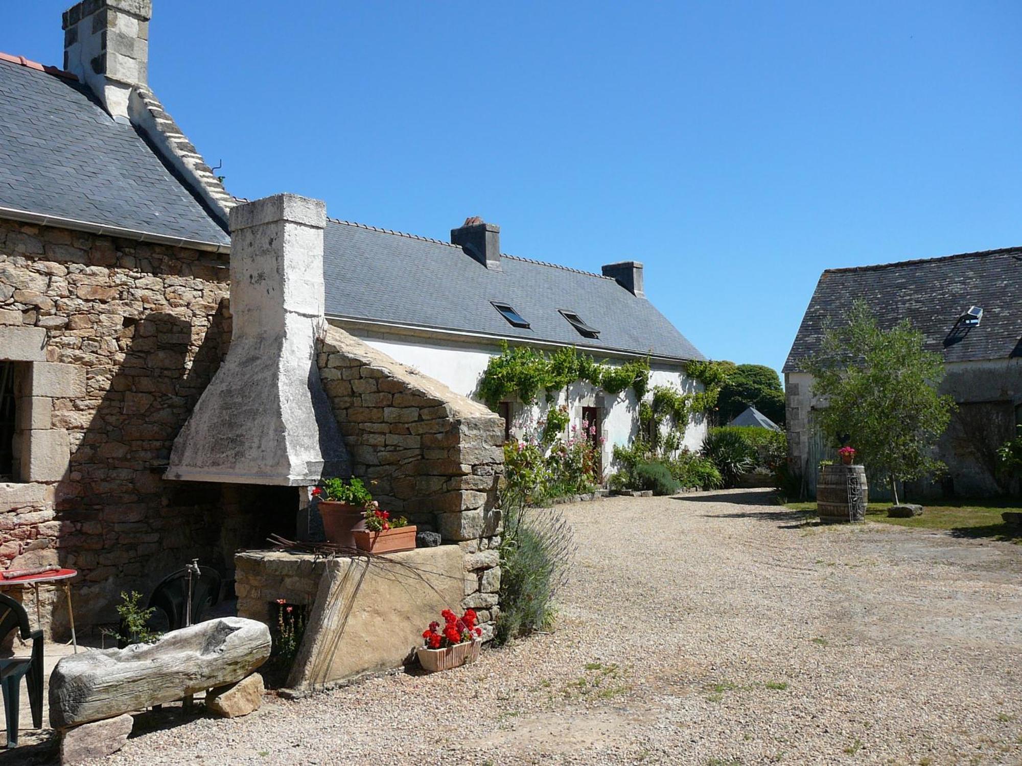 Hotel La Ferme De Kerhors Tréméoc Exterior foto