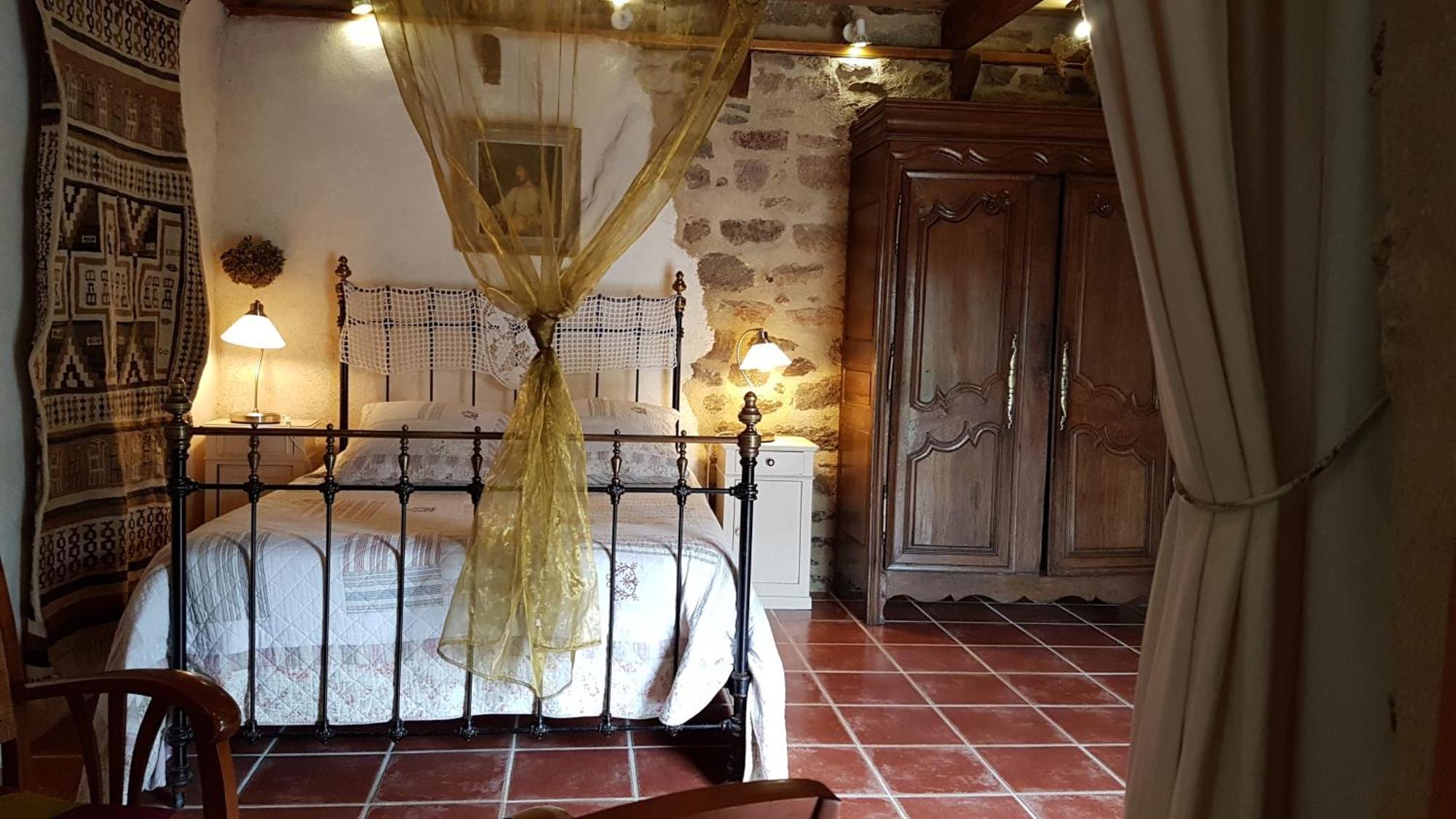 Hotel La Ferme De Kerhors Tréméoc Habitación foto